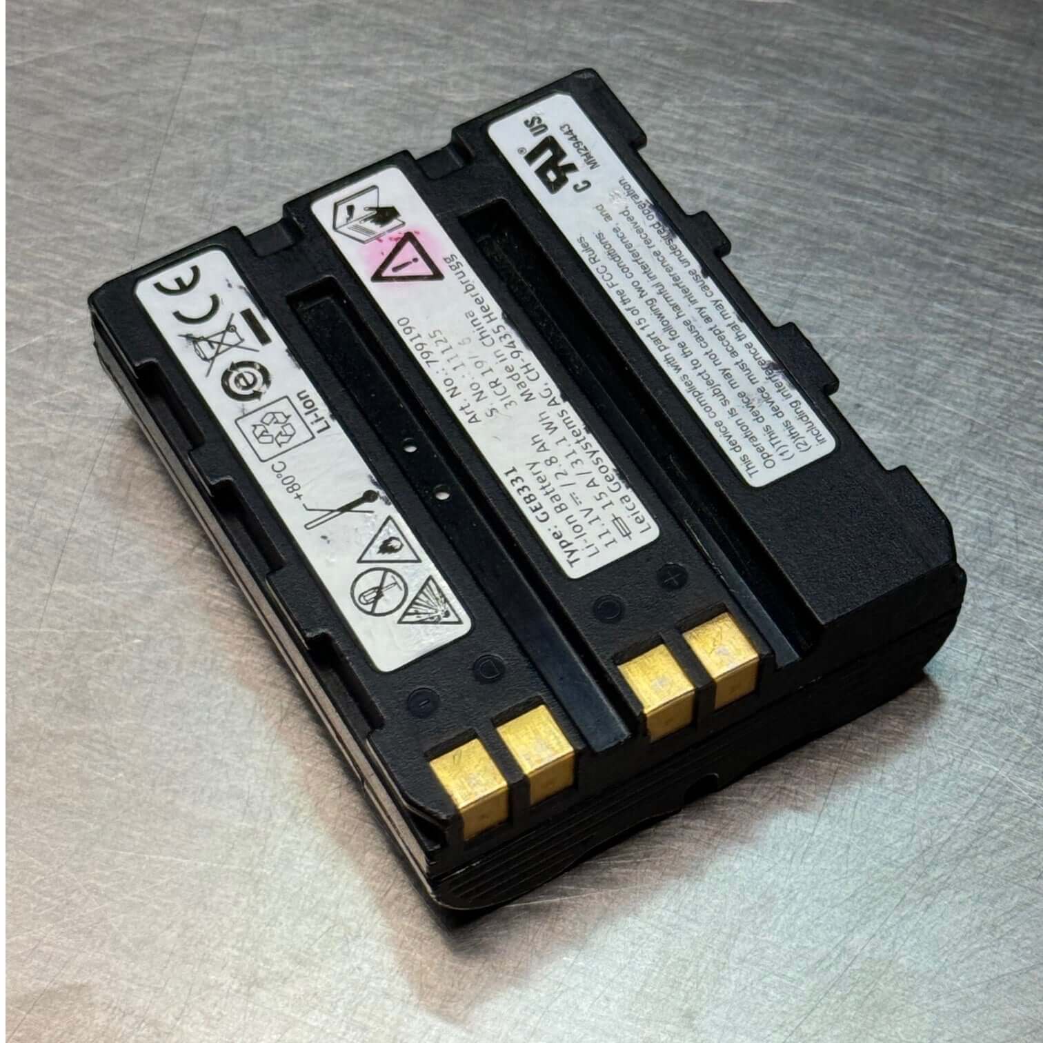 ライカ Leica Battery PoweredMOTOR For M 説明書 ライカ Leica Battery PoweredMOTOR For M 説明書 - メルカリ